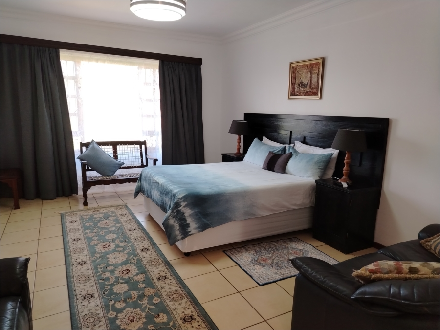 10 Bedroom Property for Sale in Gonubie Eastern Cape